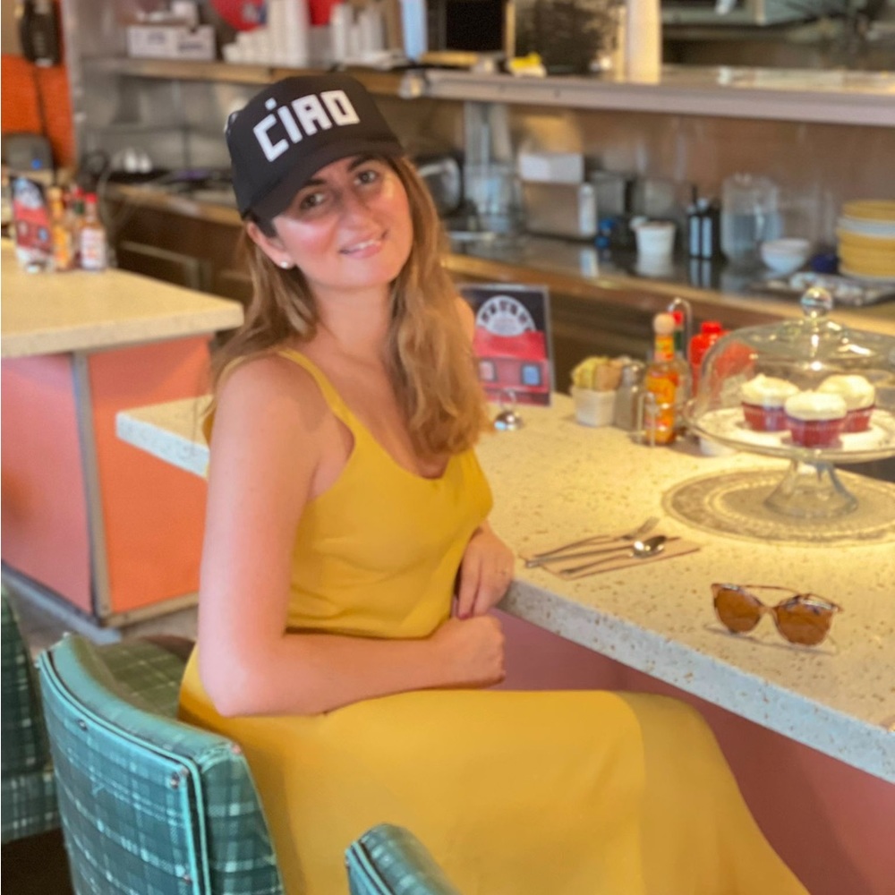 Meet your Posher, Posh